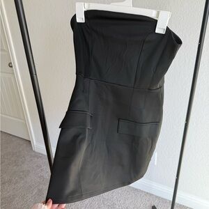 Elegant Black Strapless Dress